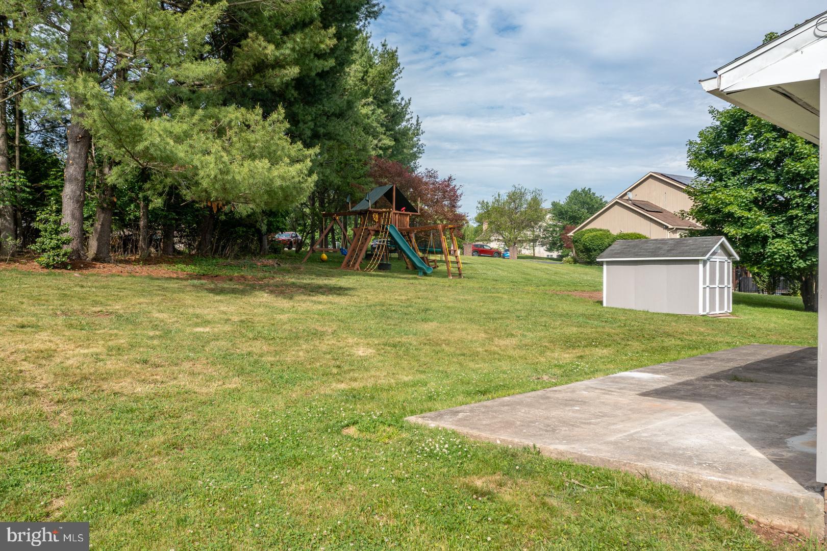 921 Shelbourne Road Reading, PA 19606 - Photo 28 of 34