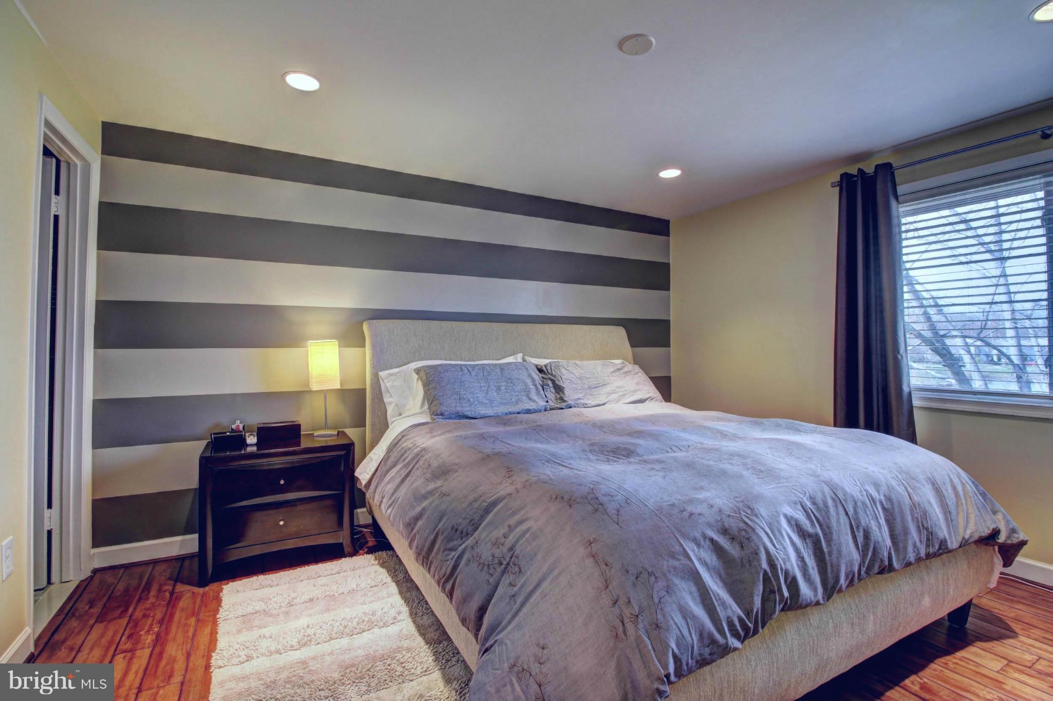 175 North Cottage Road Sterling, VA 20164 - Photo 22 of 30 Bedroom (Master)