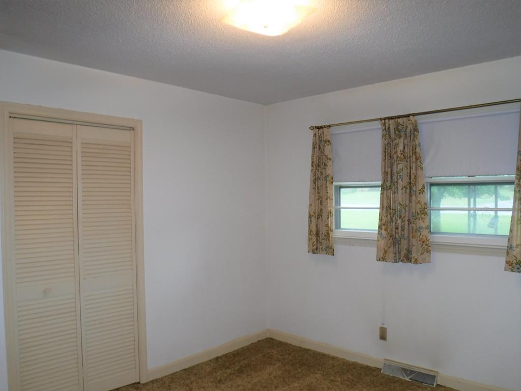 208 Manning Road Greenwood, SC 29649 - Photo 24 of 28 Gallery Image 24