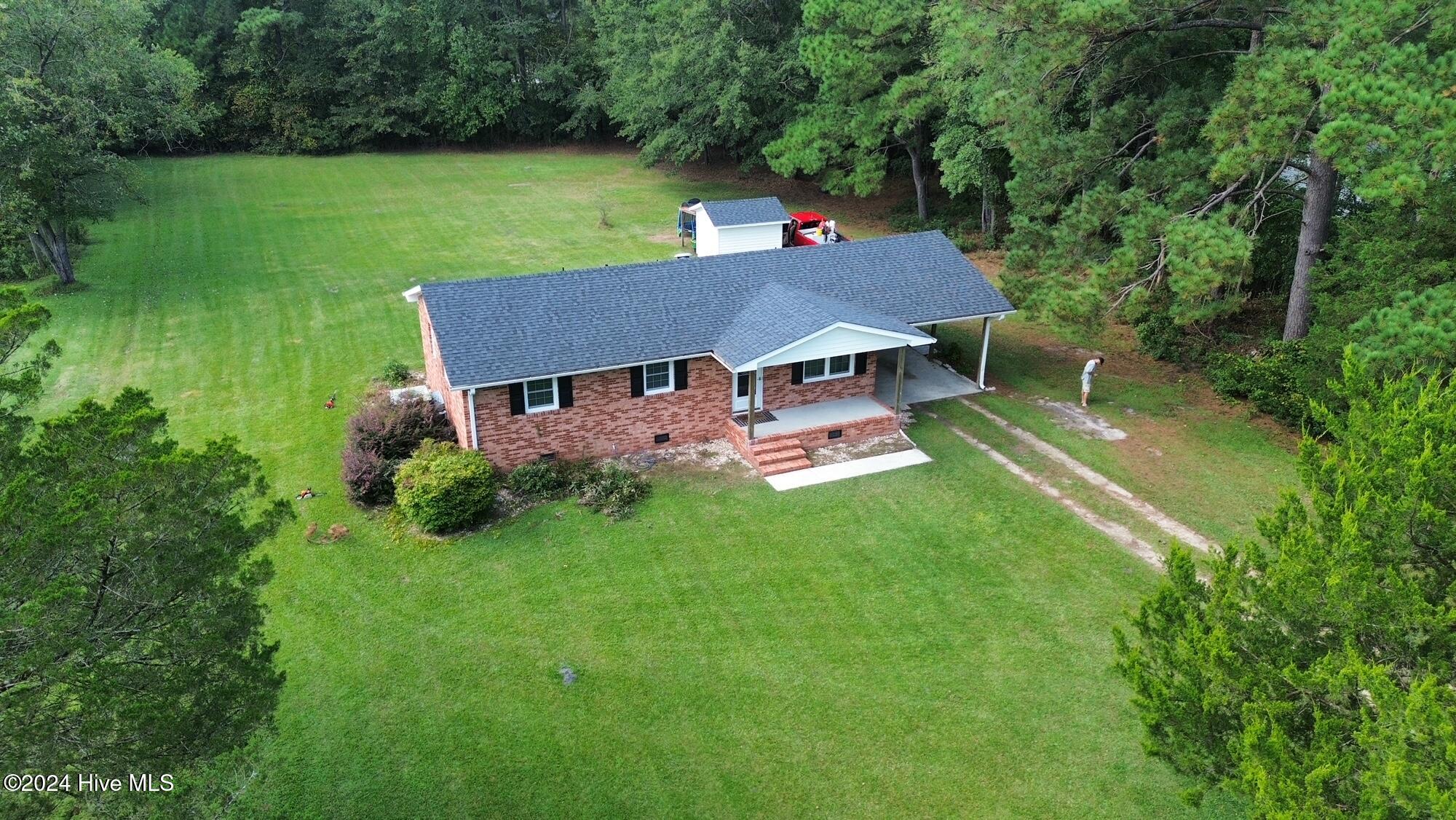 171 Trott Road Richlands, NC 28574 - Photo 29 of 30 dji_fly_20241003_162138_356_173030999385