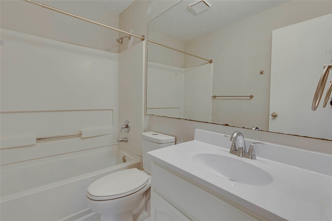 220 Elm Street, Unit 422 Clemson, SC 29631 - Photo 15 of 25