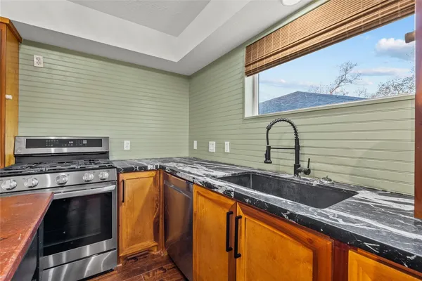 $399,000 | 14621 Cedar Street, Santa Fe, TX 77517