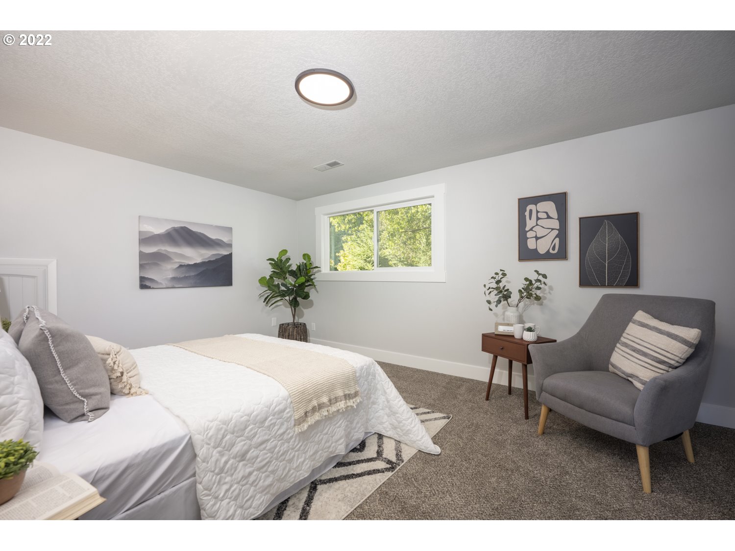 8983 Southwest Arapaho Road Tualatin, OR 97062 - Photo 25 of 31 Gallery Image 25