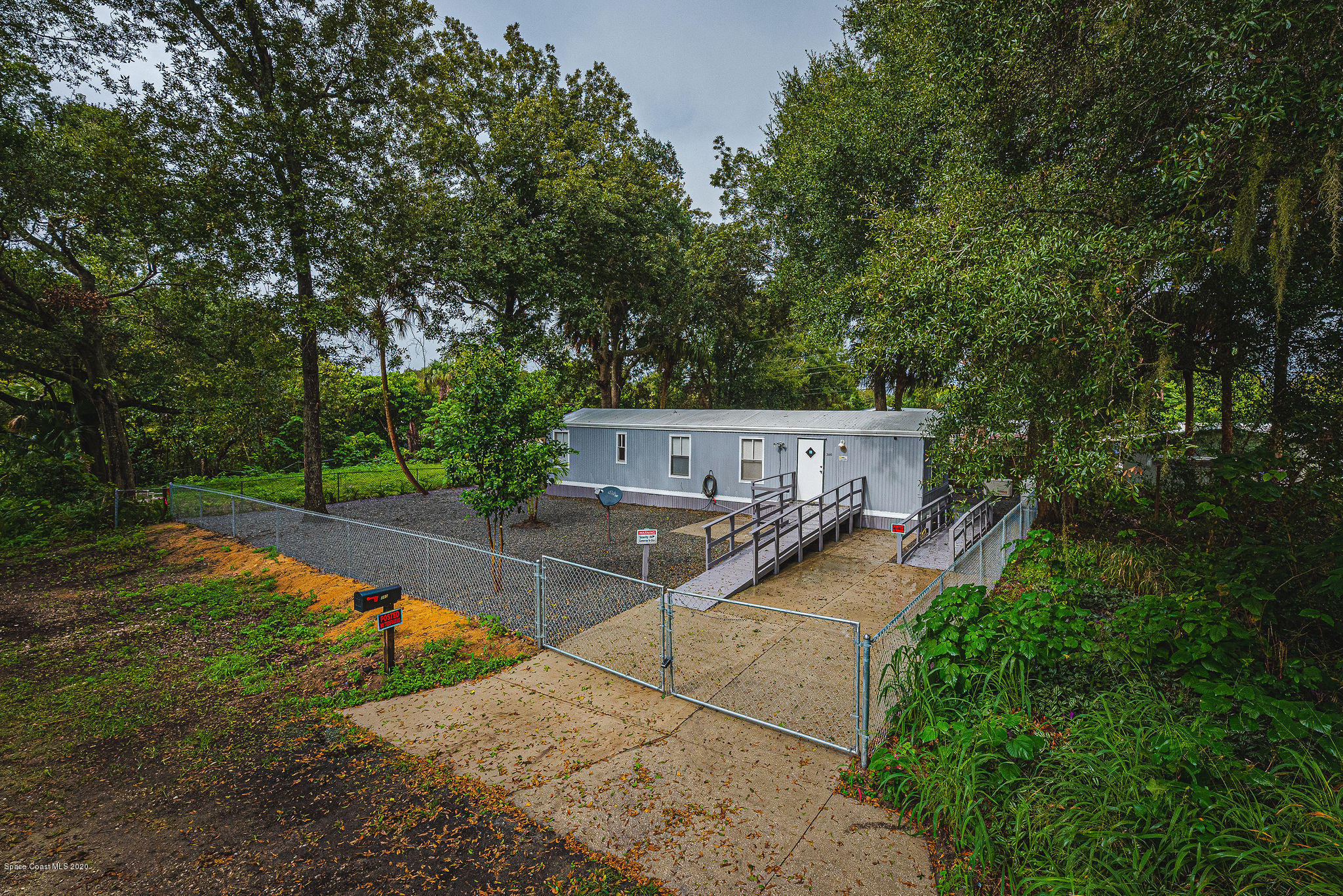 360 Lutz Street Cocoa, FL 32926 - Photo 2 of 30 JC7_5467