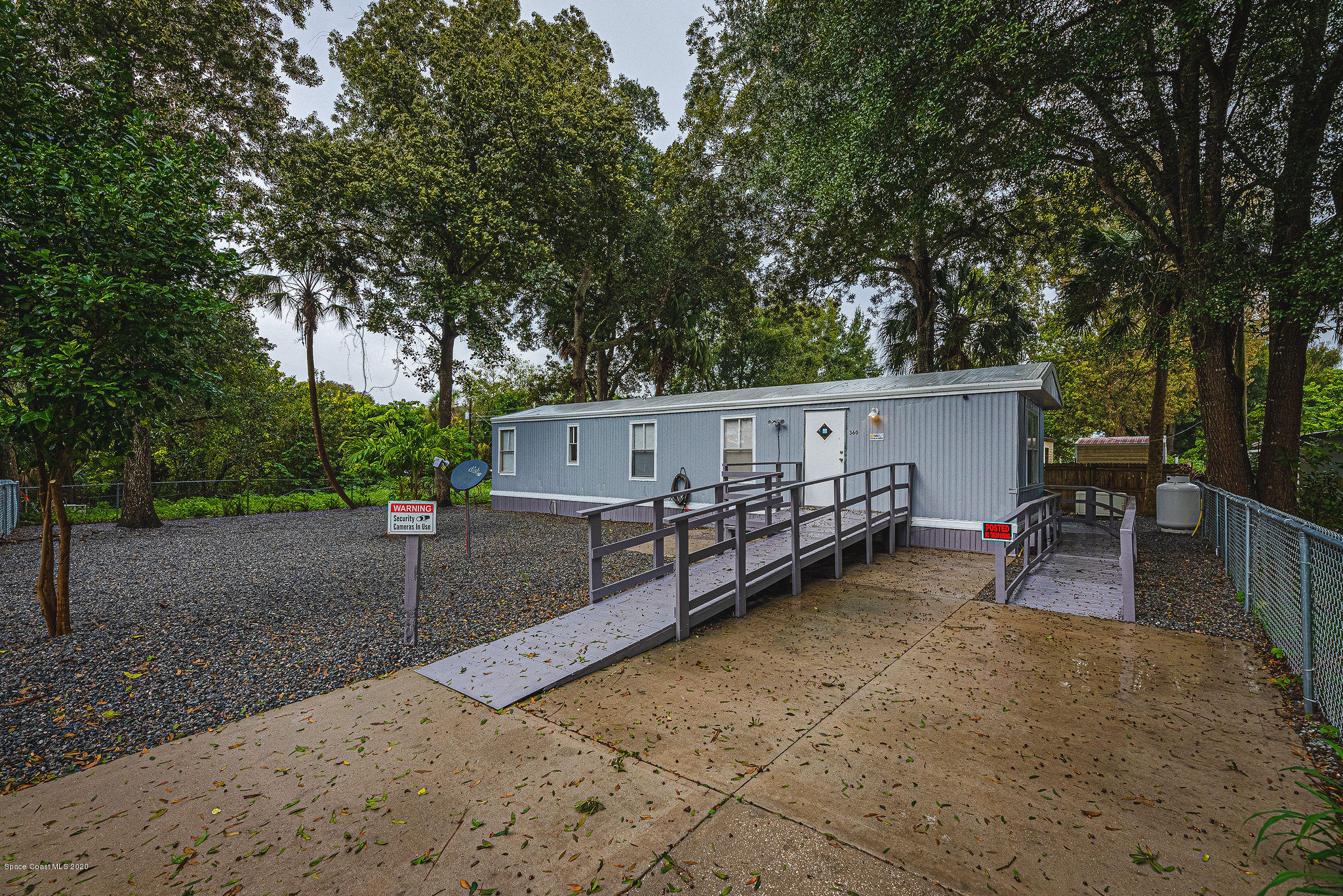 360 Lutz Street Cocoa, FL 32926 - Photo 6 of 30 JC7_5488-HDR