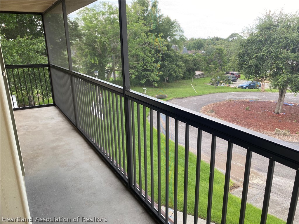 15 Victory Way Lake Placid, FL 33852 - Photo 30 of 36 a view of a balcony with an outdoor space