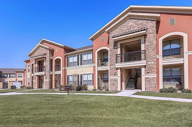 $698 | 1703 Gardner Road, Penitas, TX 78576