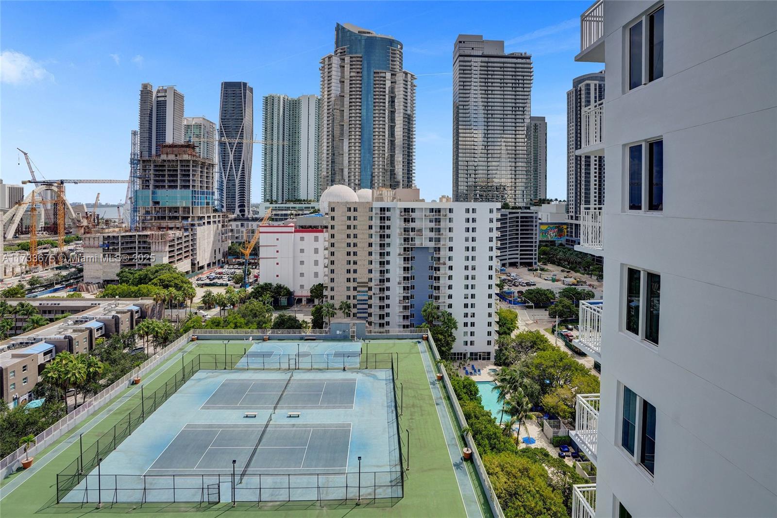 850 North Miami Avenue, Unit W1810 Miami, FL 33136 - Photo 19 of 31 a picture of city view