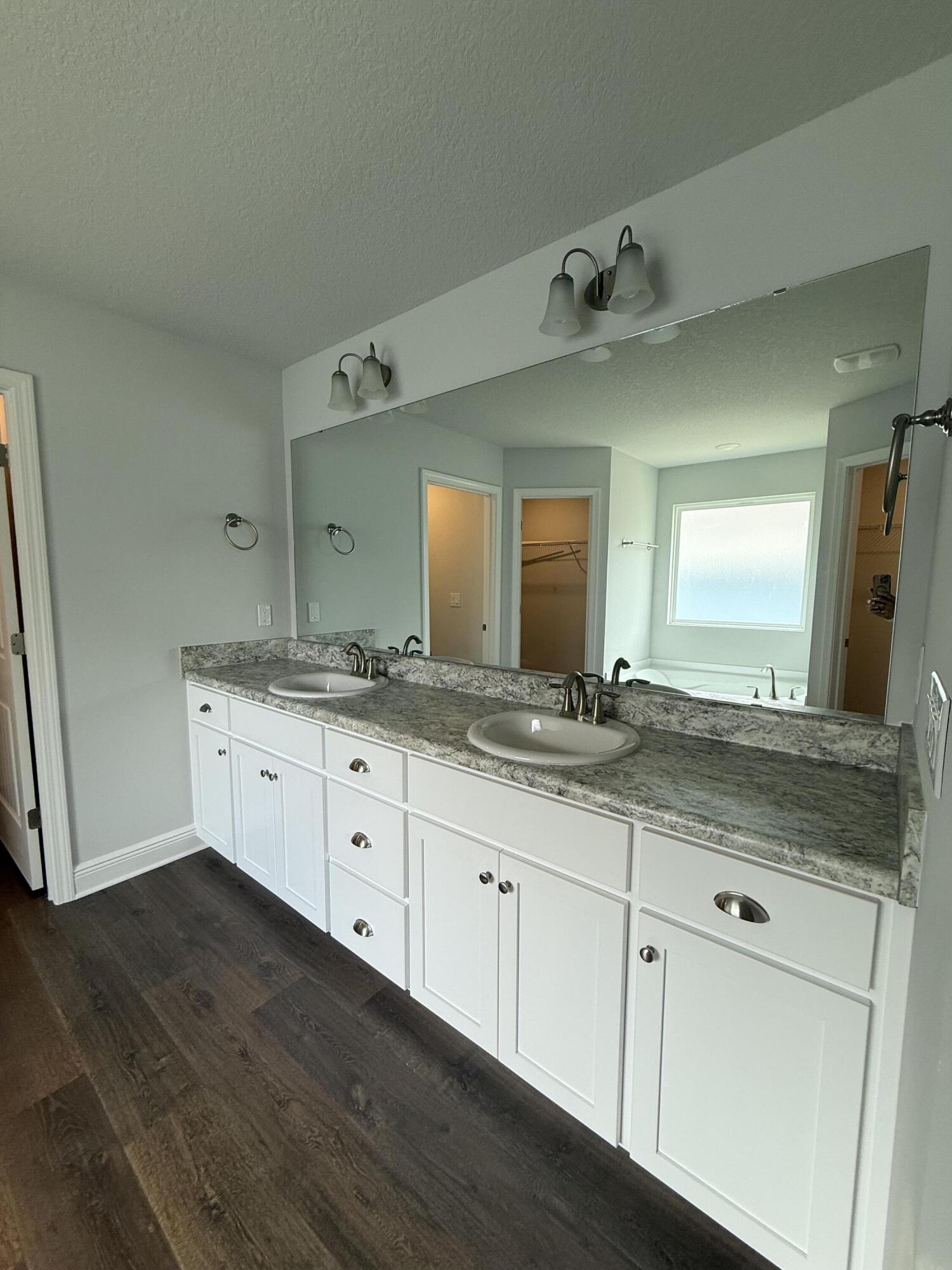 6010 Crocket Cove Crestview, FL 32539 - Photo 14 of 21 IMG_4231
