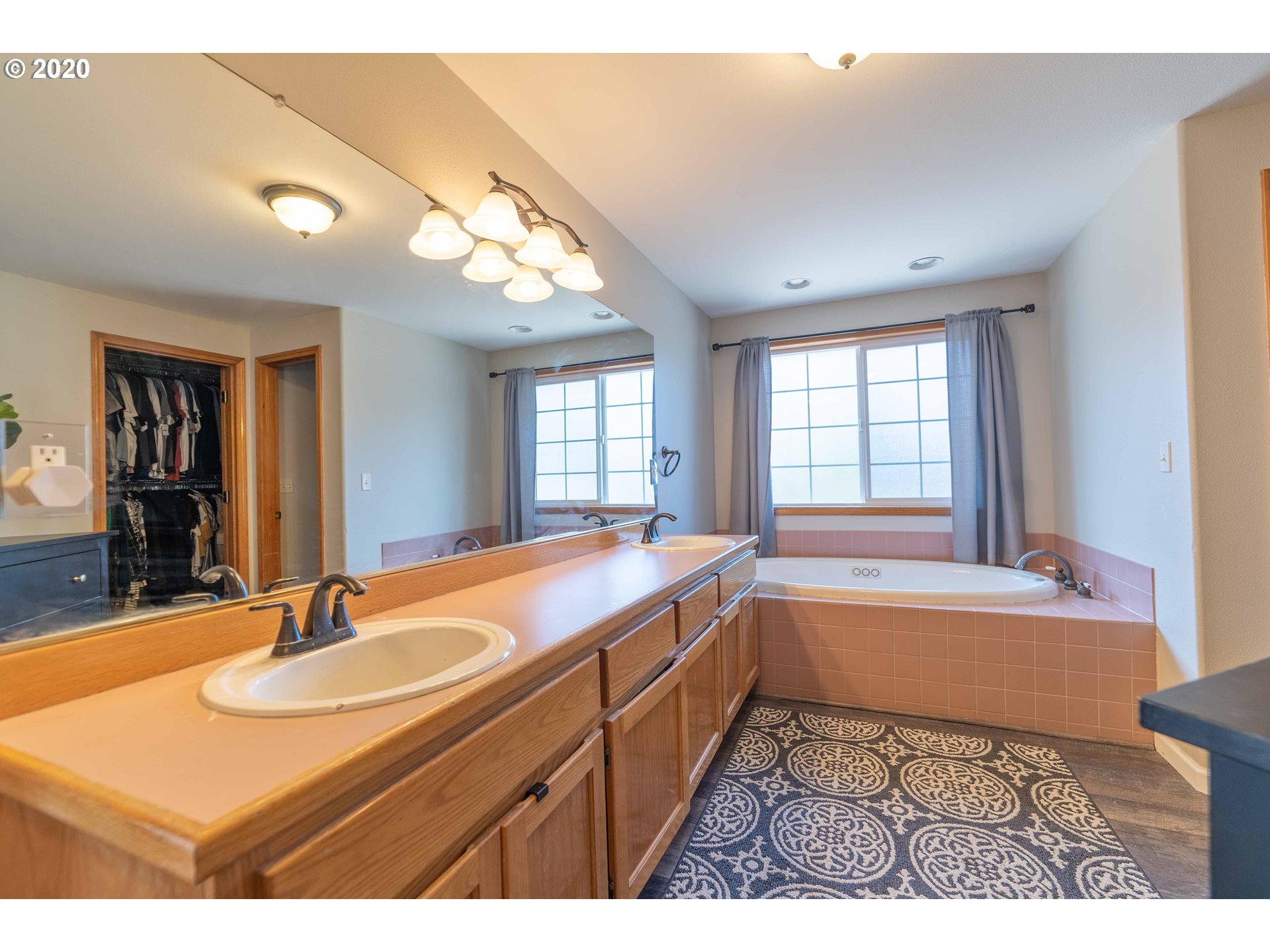 2460 South 31st Court Ridgefield, WA 98642 - Photo 14 of 32