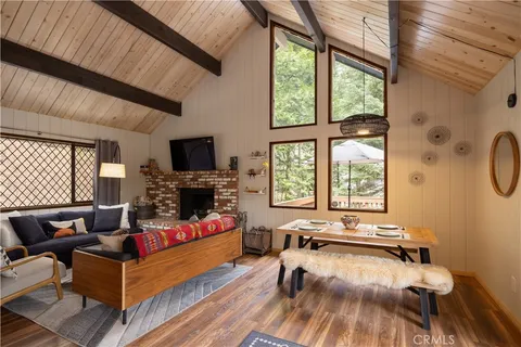 $485,000 | 26645 Lake Forest Drive, Twin Peaks, CA 92391