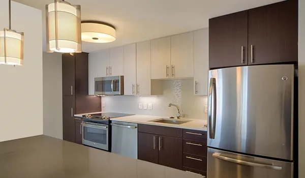 $5,705 | 1 Canal Street, Unit 725, Boston, MA 02114