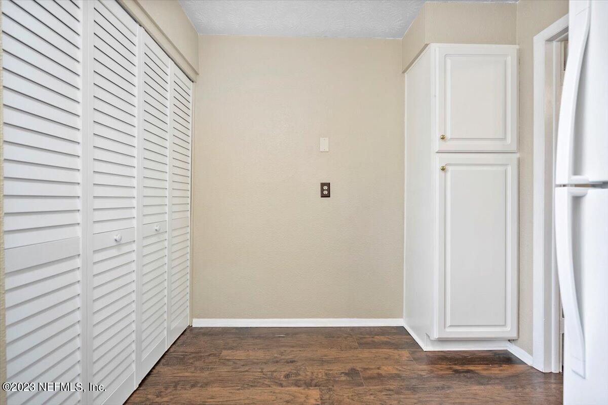 4915 Baymeadows Road, Unit 13D Jacksonville, FL 32217 - Photo 21 of 46 35-4915 Baymeadows Rd (35)