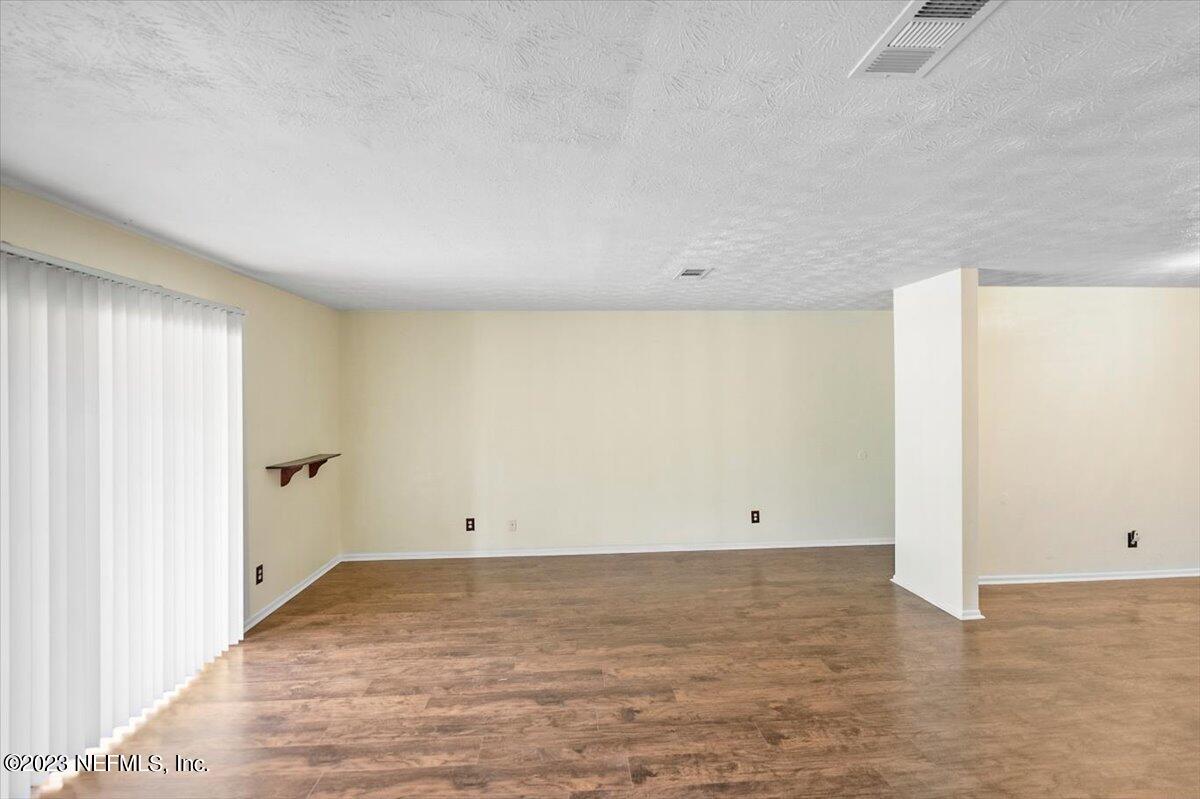 4915 Baymeadows Road, Unit 13D Jacksonville, FL 32217 - Photo 31 of 46 31-4915 Baymeadows Rd (31)