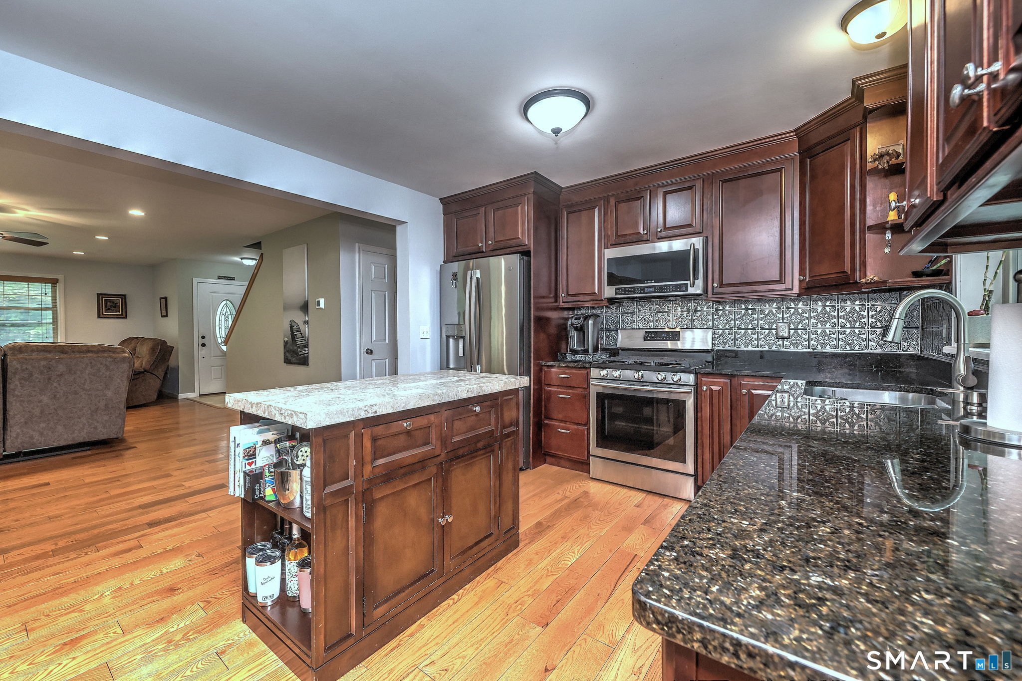 215 Smith Pond Road Watertown, CT 06795 - Photo 16 of 39 Gallery Image 16