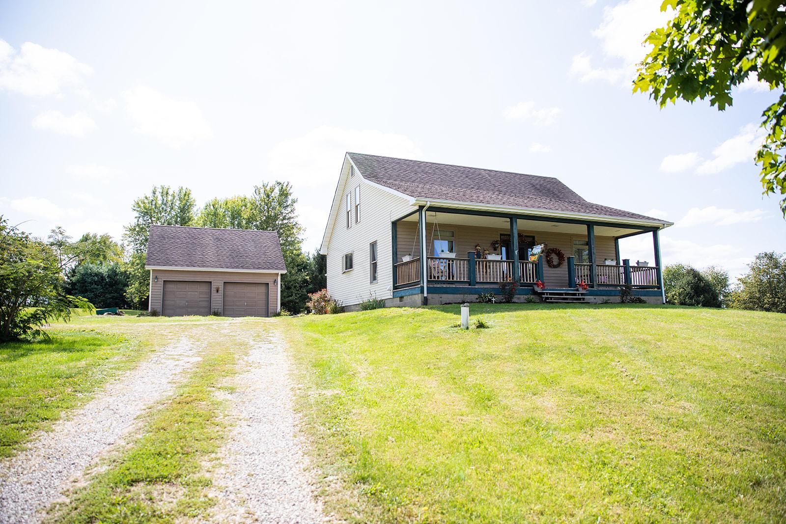 6673 Coonpath Road Northeast Lancaster, OH 43130 - Photo 1 of 28