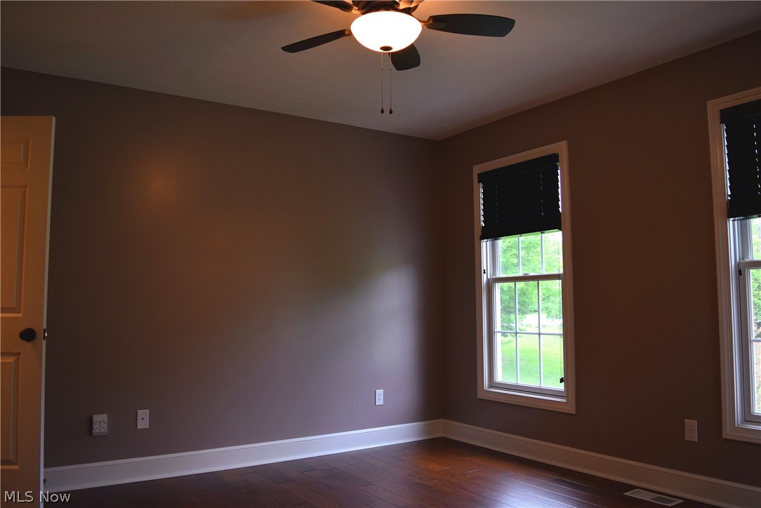 17000 Wing Road Chagrin Falls, OH 44023 - Photo 17 of 35 Upper left front bedroom with Hardwood floors from hallway.