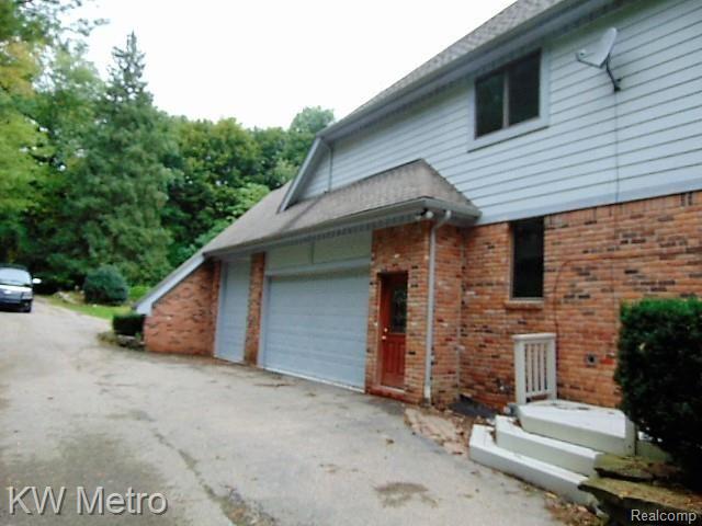 5475 Jendean Lane Rochester, MI 48306 - Photo 6 of 29 DSC00974.JPG