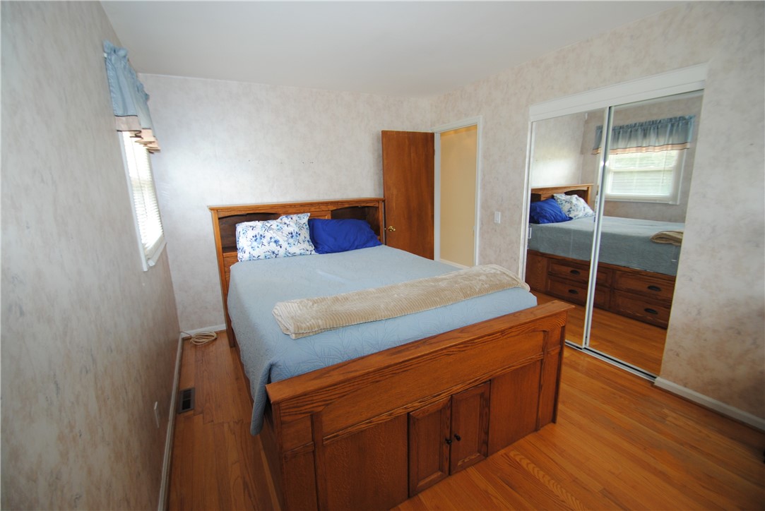 1247 Middle Road Henrietta, NY 14543 - Photo 16 of 35