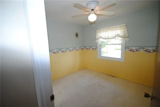 $265,000 | 1247 Middle Road, Henrietta, NY 14543