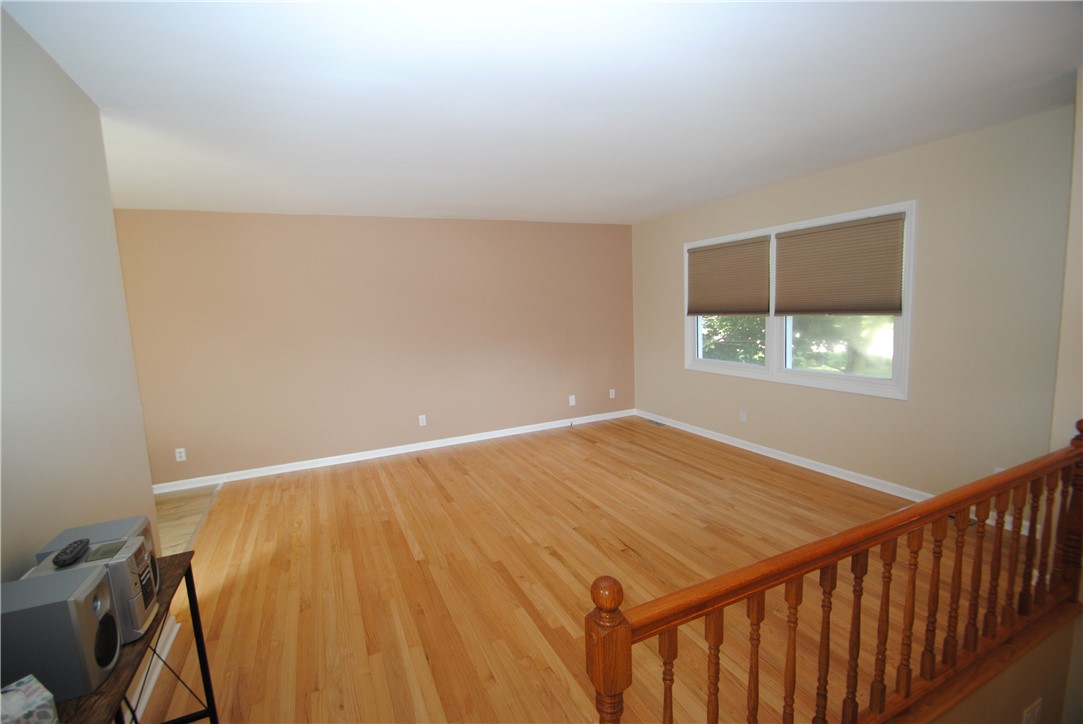 1247 Middle Road Henrietta, NY 14543 - Photo 7 of 35