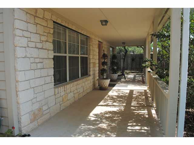 a picture of a outdoor space with seating area