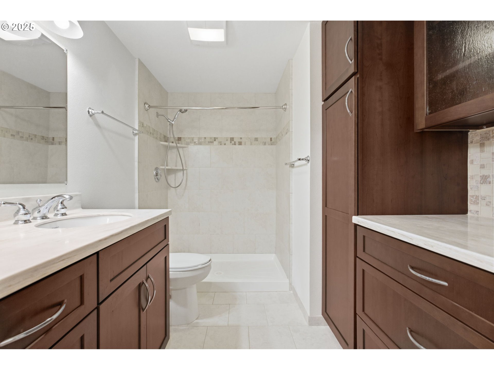 17 Westbrook Way Eugene, OR 97405 - Photo 14 of 26