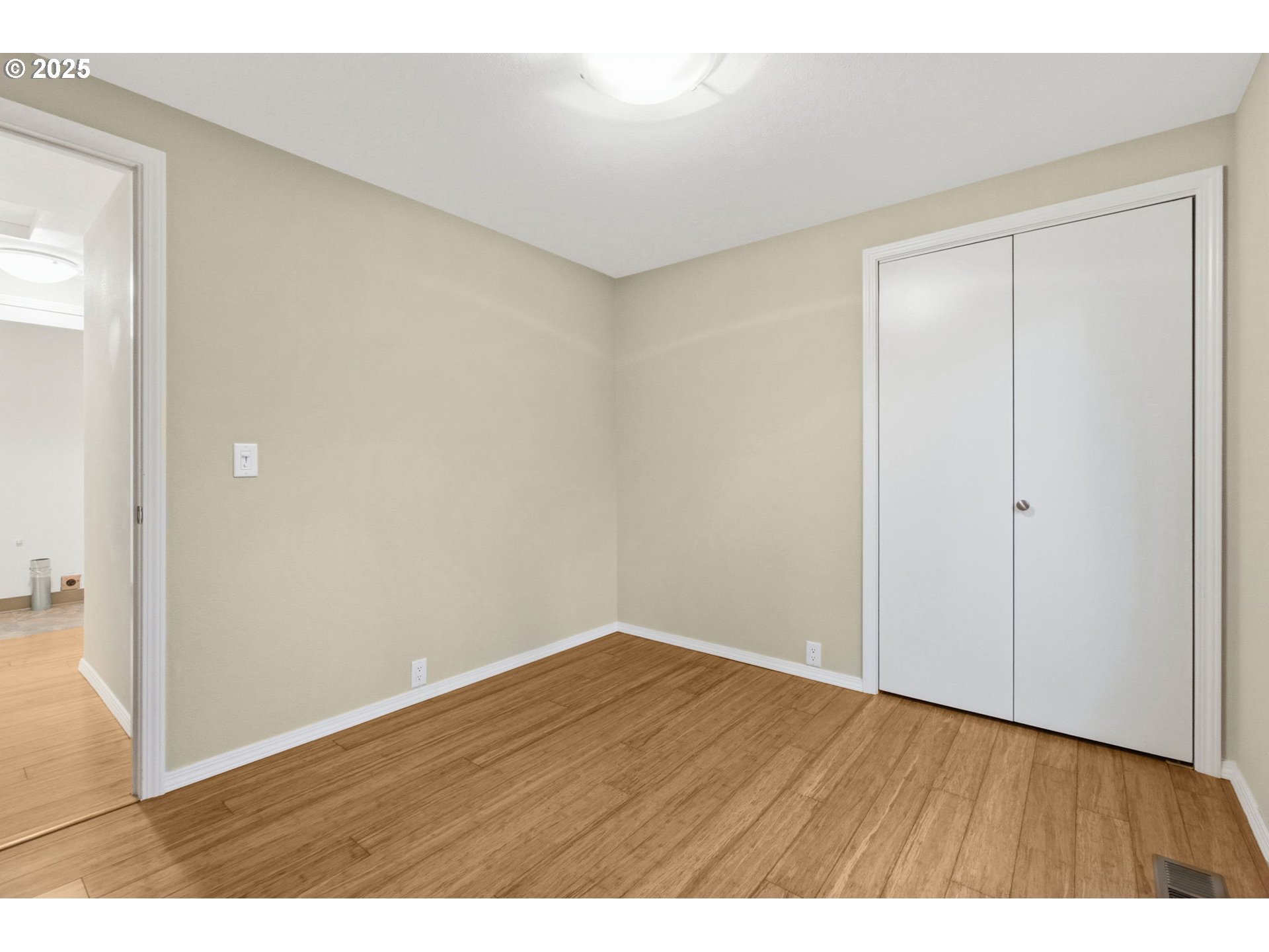 17 Westbrook Way Eugene, OR 97405 - Photo 18 of 26