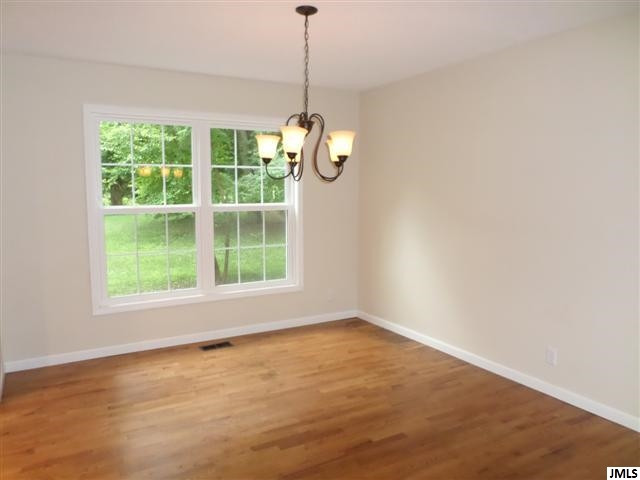 3423 Vrooman Road Jackson, MI 49201 - Photo 4 of 17 Photo 4