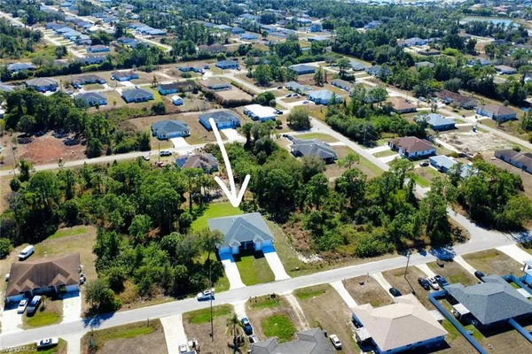 a view of outdoor space