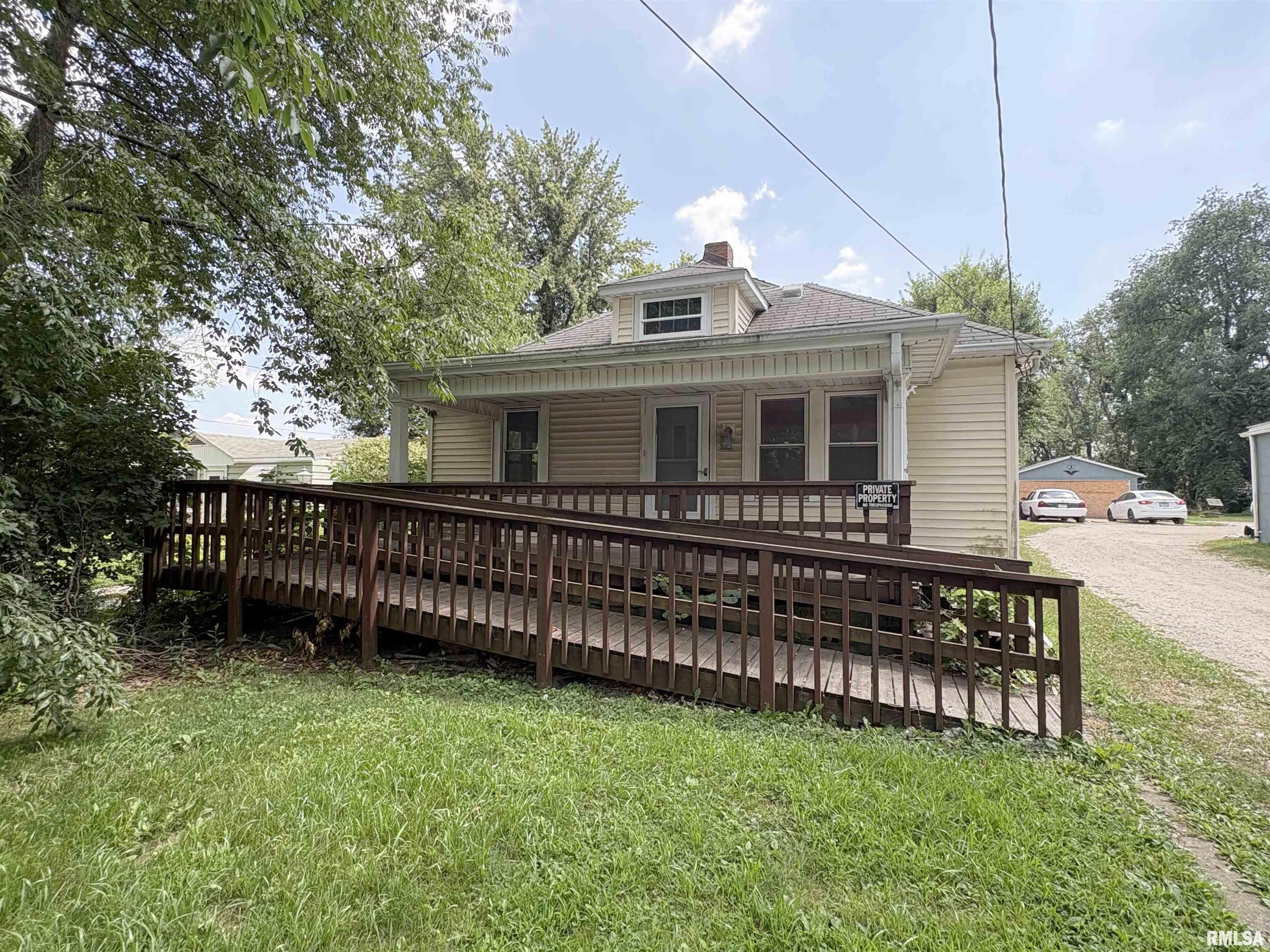 6002 West Farmington Road Peoria, IL 61604 - Photo 1 of 28 Gallery Image 1