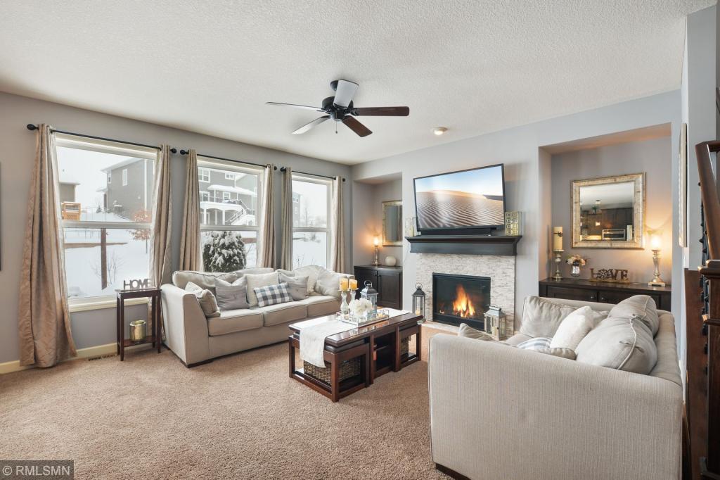 225 Lakeview Road East Chanhassen, MN 55317 - Photo 4 of 18 Gallery Image 4