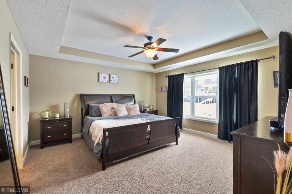 225 Lakeview Road East Chanhassen, MN 55317 - Photo 7 of 18 Gallery Image 7