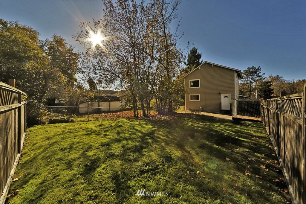 4028 Renton Avenue South Seattle, WA 98108 - Photo 3 of 24