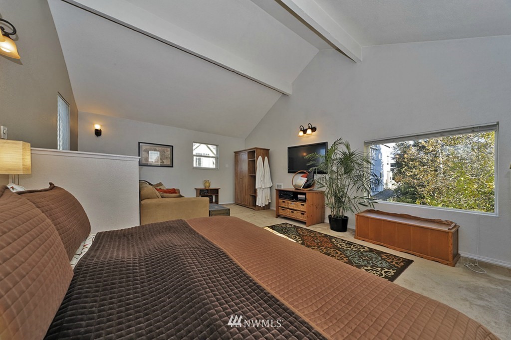 4028 Renton Avenue South Seattle, WA 98108 - Photo 5 of 24