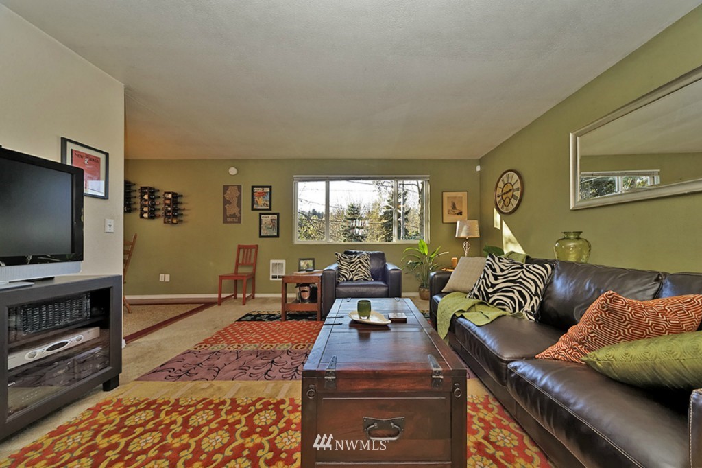 4028 Renton Avenue South Seattle, WA 98108 - Photo 8 of 24