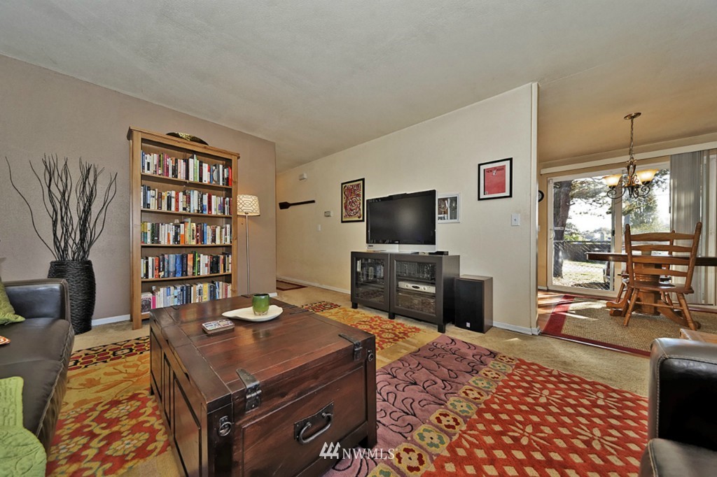 4028 Renton Avenue South Seattle, WA 98108 - Photo 9 of 24