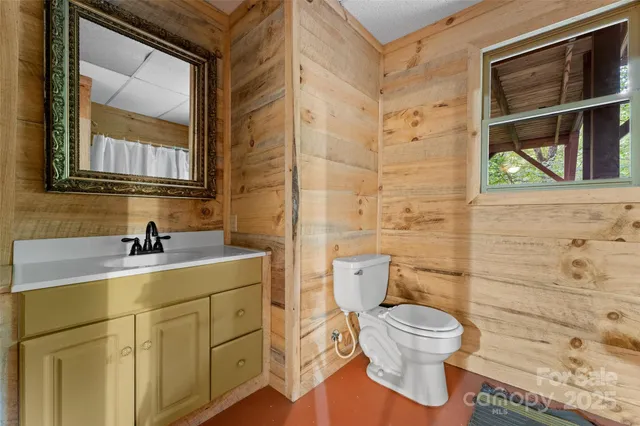 $599,000 | 219 Kentwood Lane, Pisgah Forest, NC 28768