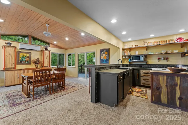 $599,000 | 219 Kentwood Lane, Pisgah Forest, NC 28768