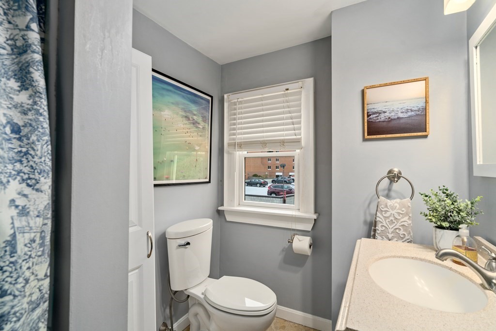 21 Atherton Road Hull, MA 02045 - Photo 19 of 31 Gallery Image 19