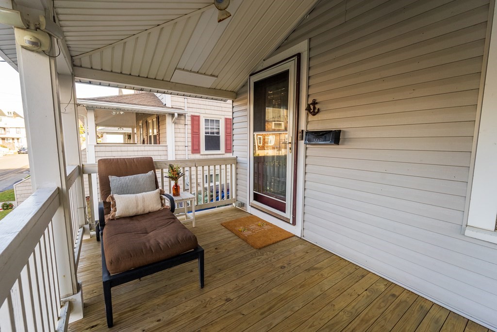 21 Atherton Road Hull, MA 02045 - Photo 4 of 31 Gallery Image 4