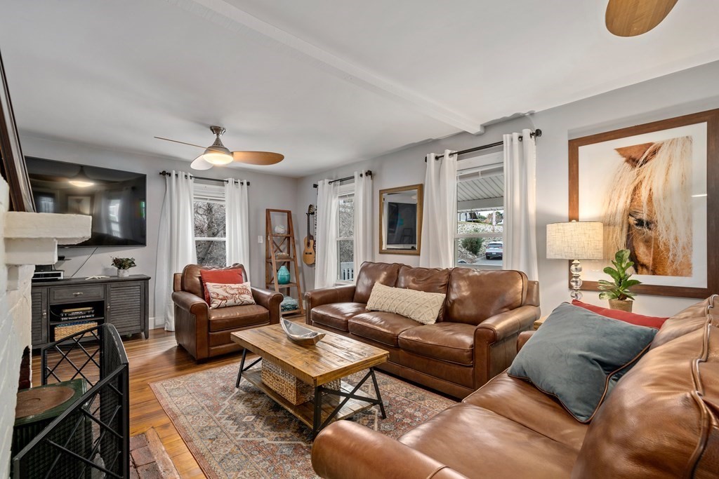 21 Atherton Road Hull, MA 02045 - Photo 6 of 31 Gallery Image 6
