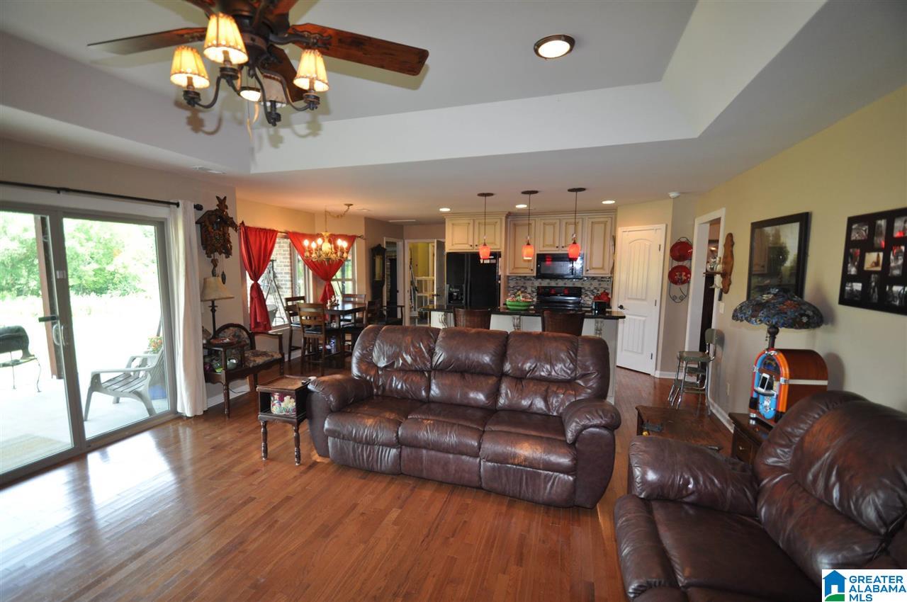 454 Highway 13 Cleveland Al Berry, AL 35546 - Photo 5 of 31