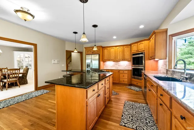 $719,900 | 5510 Pine Oak Court, Fort Wayne, IN 46835