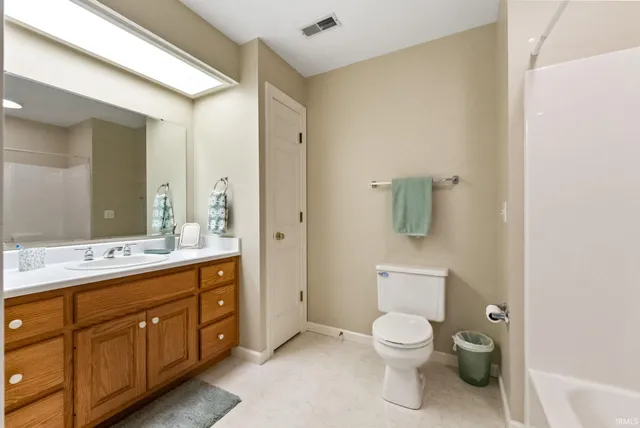 $719,900 | 5510 Pine Oak Court, Fort Wayne, IN 46835