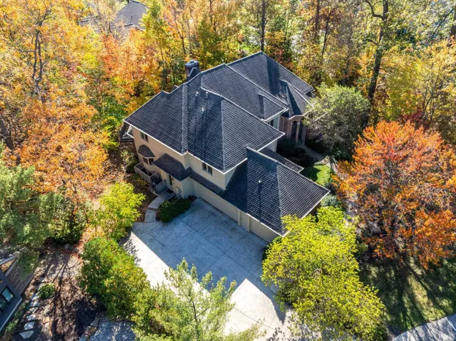 $719,900 | 5510 Pine Oak Court, Fort Wayne, IN 46835