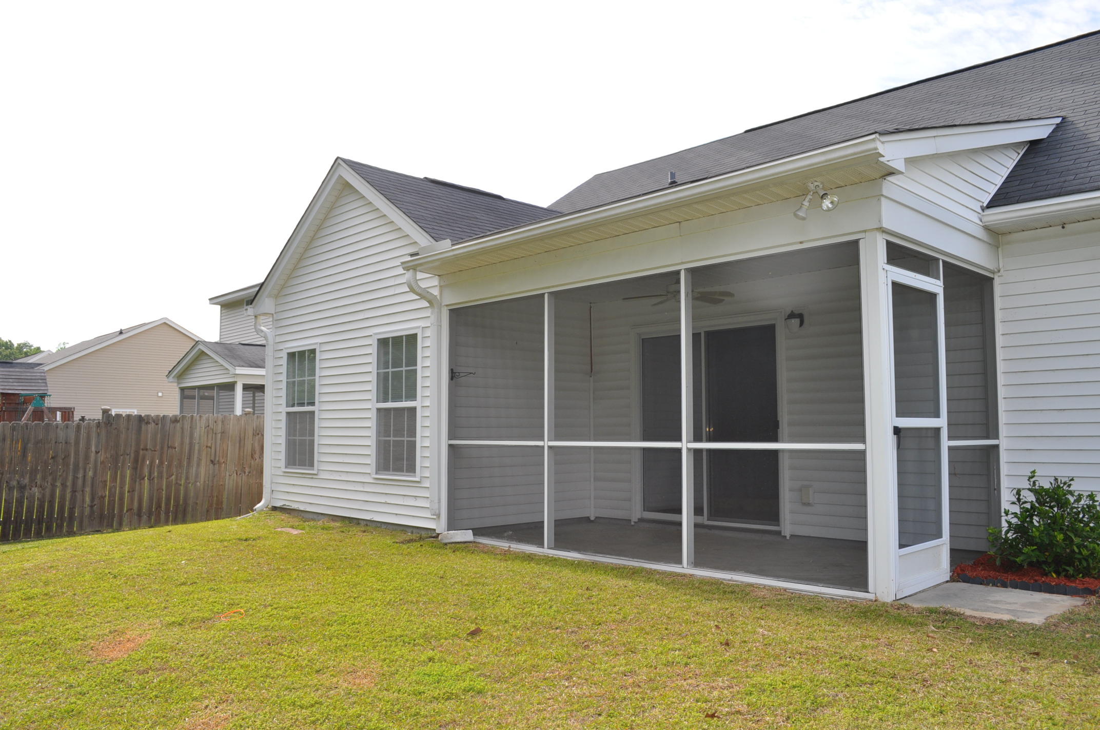 233 Border Road Goose Creek, SC 29445 - Photo 2 of 10 2016-04-21 16.04.23
