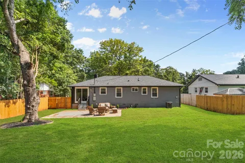 $500,000 | 2014 Sandhurst Drive, Charlotte, NC 28205