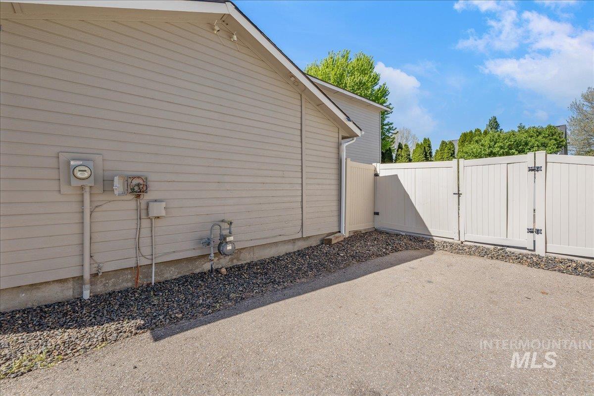 1384 East Palermo Street Meridian, ID 83642 - Photo 39 of 43