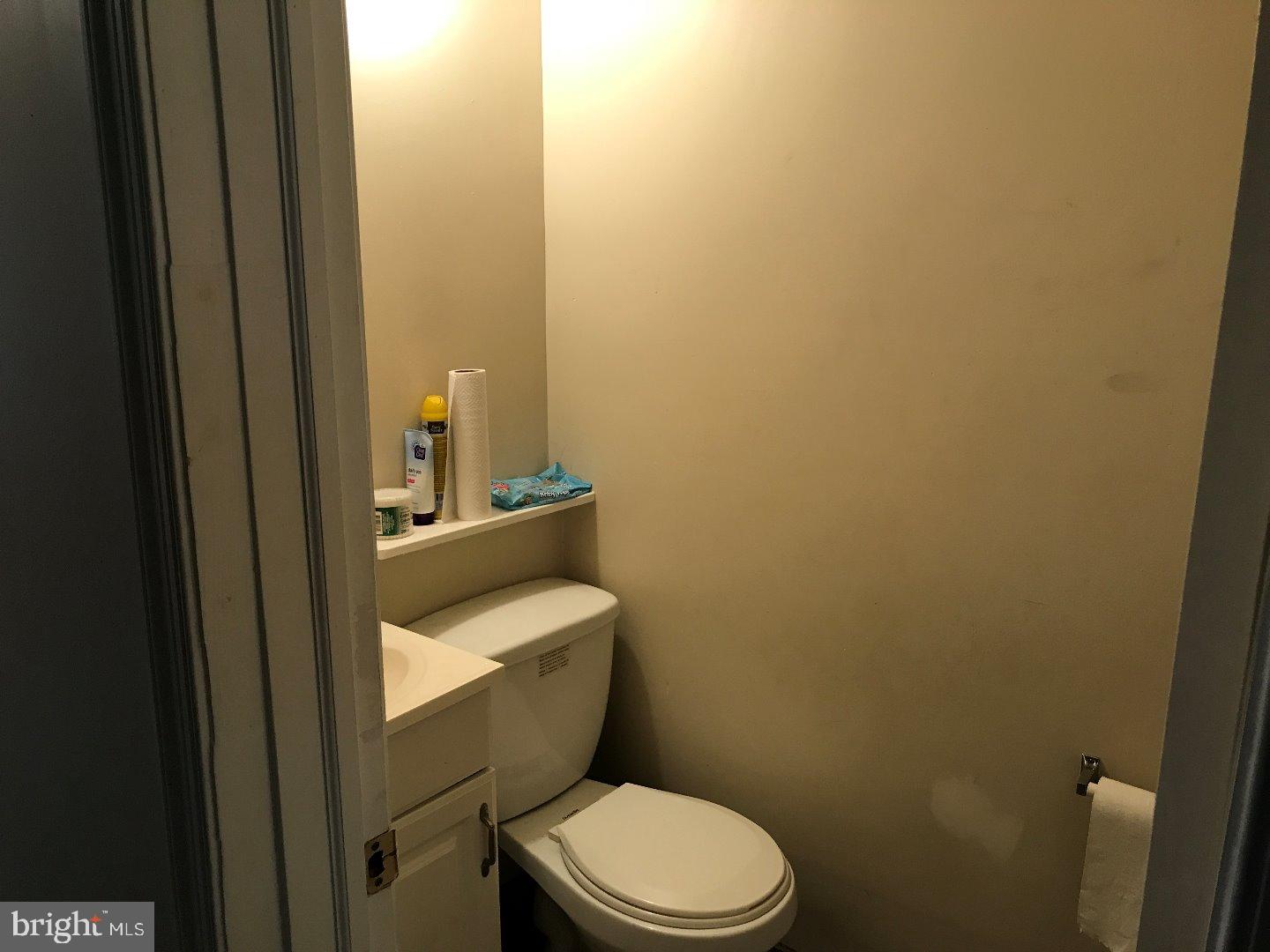 2811 Welsh Road Philadelphia, PA 19152 - Photo 17 of 24 Bathroom